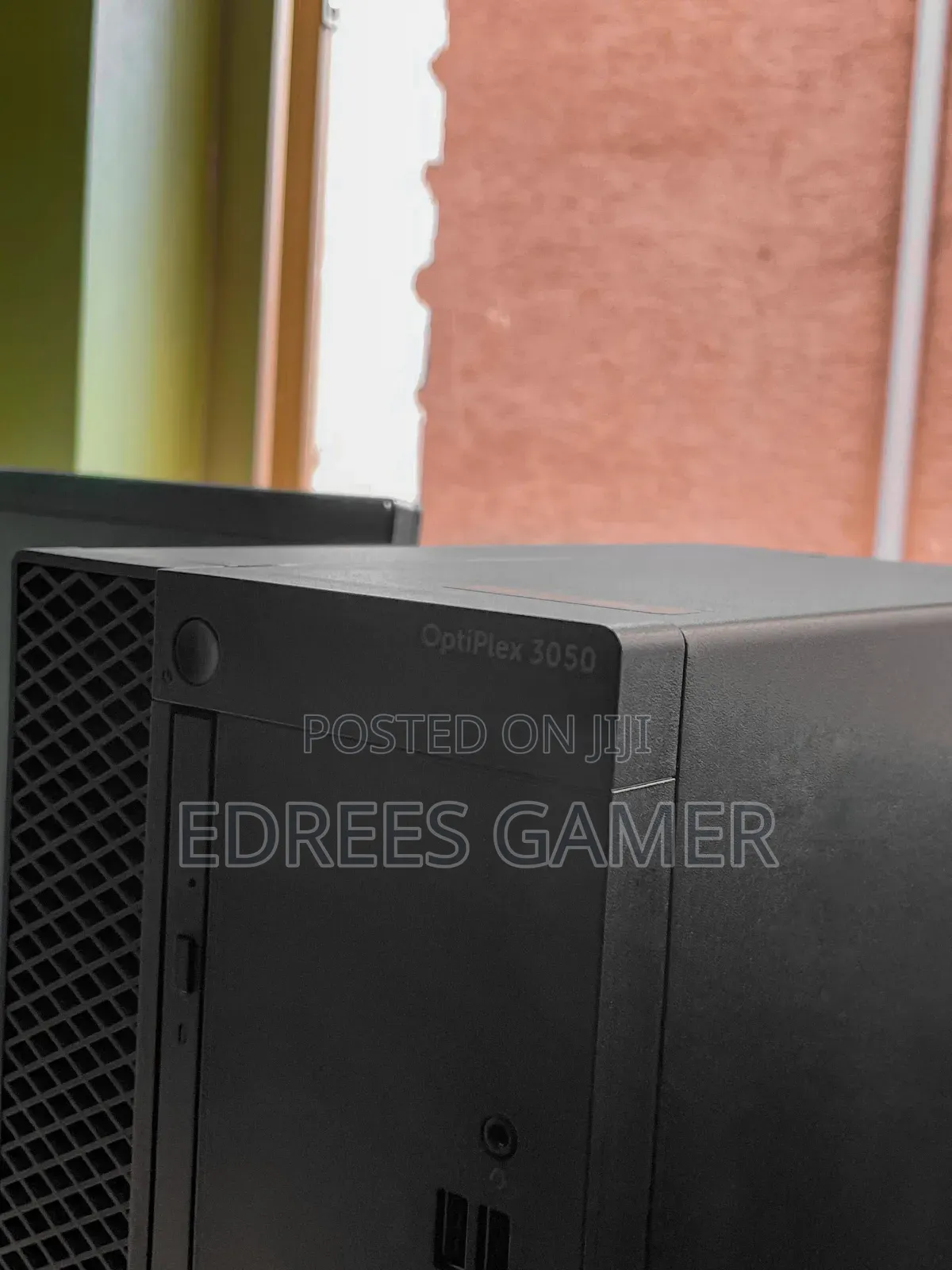 Desktop Computer Dell OptiPlex 3050 16GB Intel Core i7 HDD 500GB