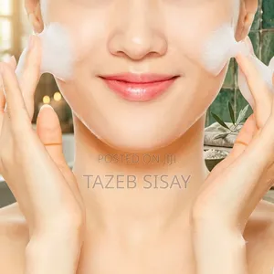 COSRX Salicylic Acid Daily Gentle Cleanser