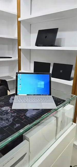 New Laptop Microsoft Surface Pro 7+ 16GB Intel Core i5 SSD 256GB