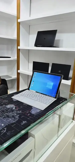 New Laptop Microsoft Surface Pro 7+ 16GB Intel Core i5 SSD 256GB