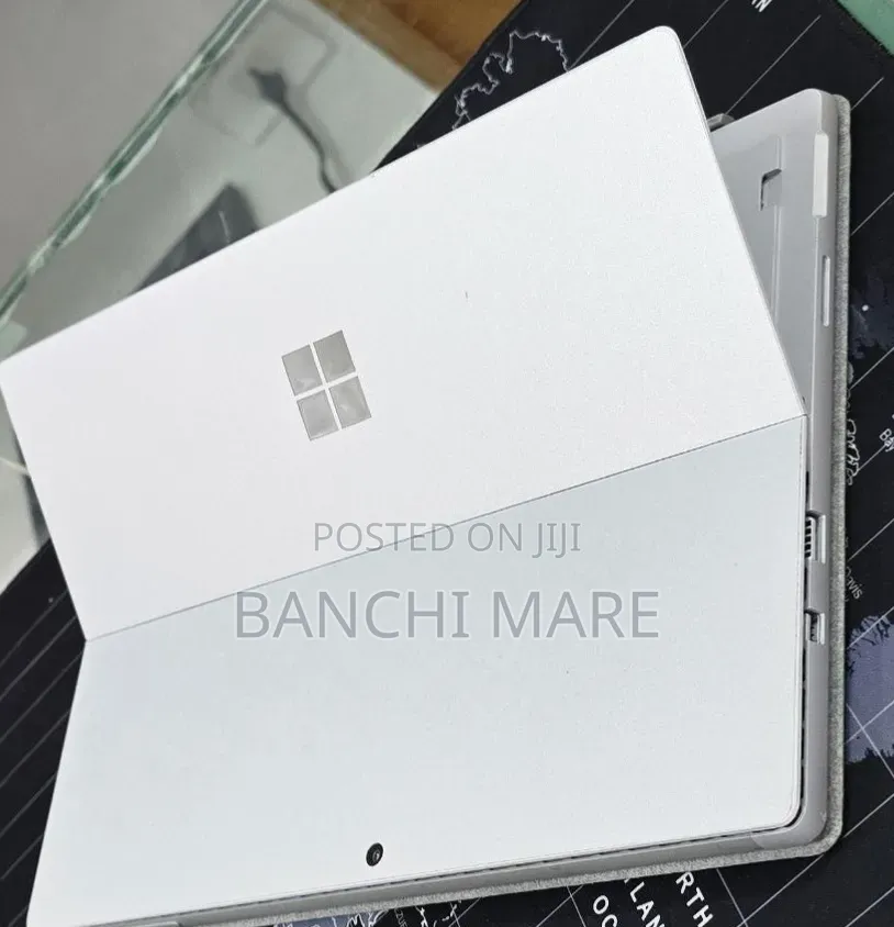 New Laptop Microsoft Surface Pro 7+ 16GB Intel Core i5 SSD 256GB