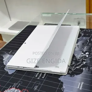 New Laptop Microsoft Surface Pro 7 16GB Intel Core i5 SSD 256GB