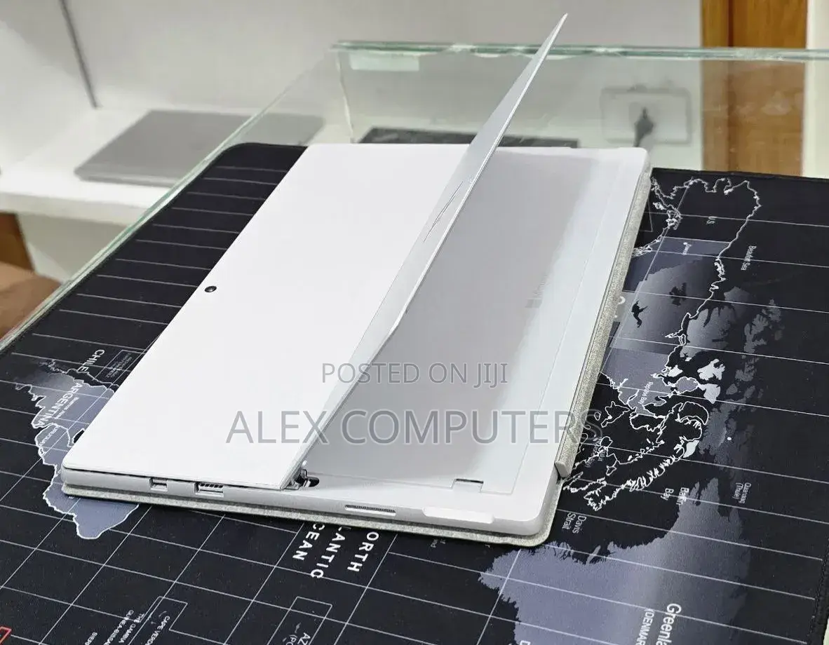 New Laptop Microsoft Surface Pro 7+ 16GB Intel Core i5 SSD 256GB