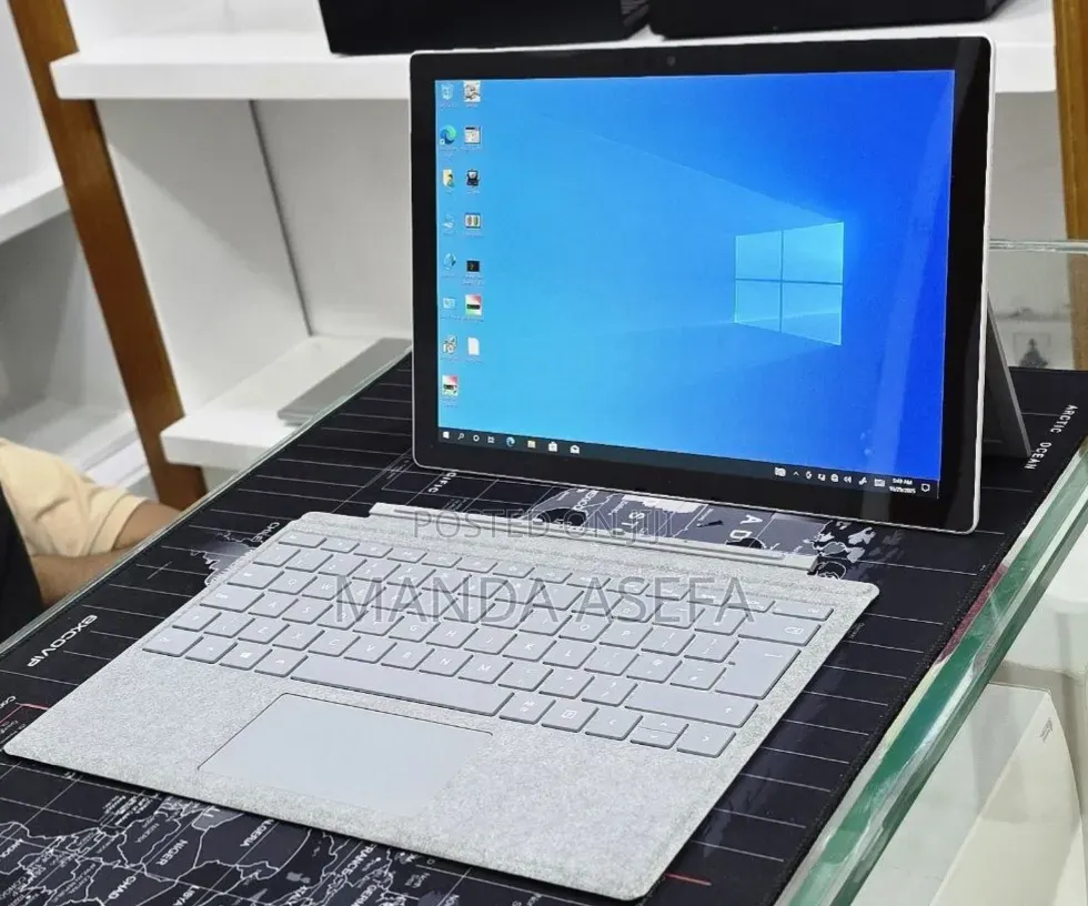 New Laptop Microsoft Surface Pro 7+ 16GB Intel Core i5 SSD 256GB