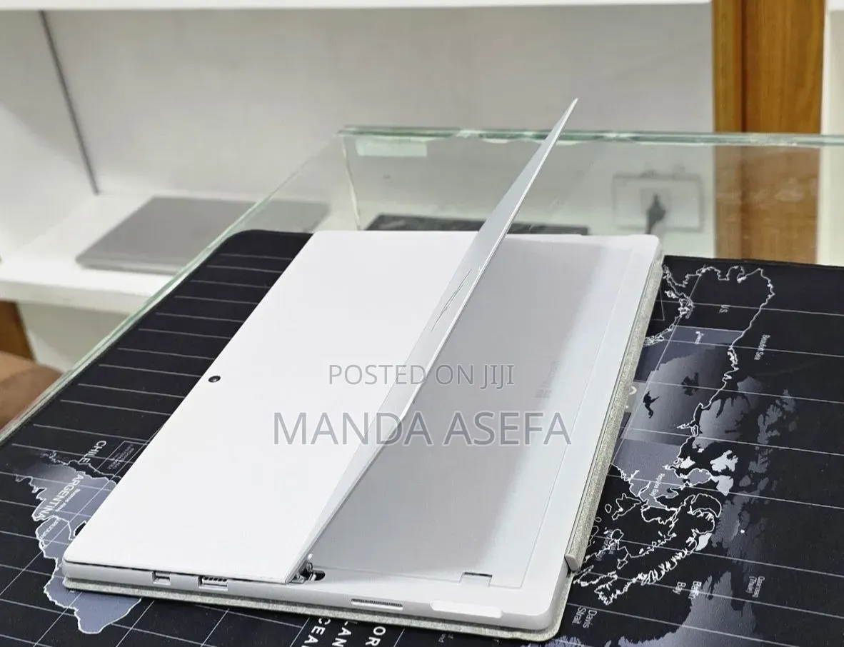 New Laptop Microsoft Surface Pro 7+ 16GB Intel Core i5 SSD 256GB