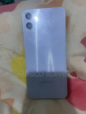 Samsung Galaxy A05 64 GB Gray