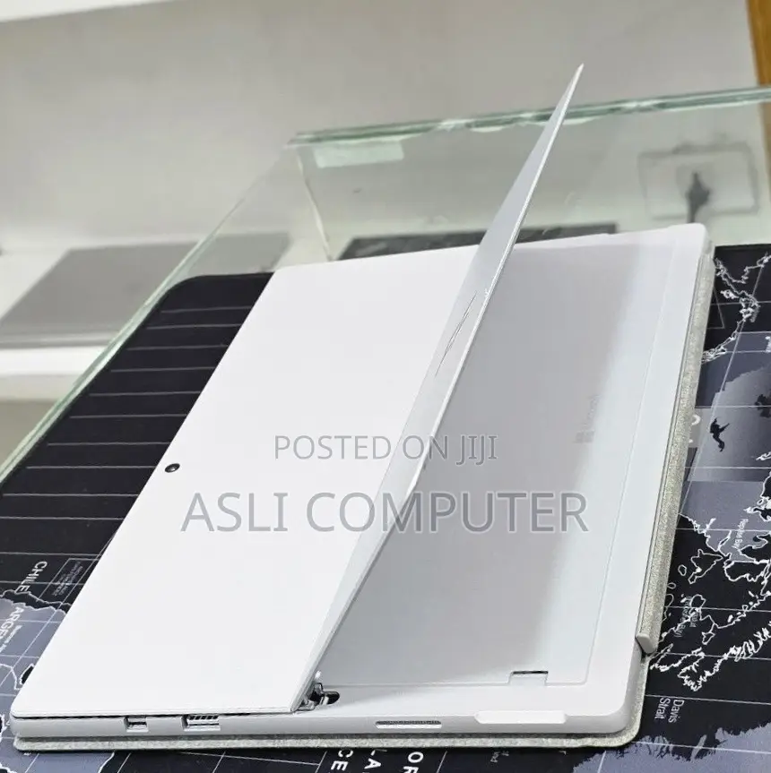 New Laptop Microsoft Surface Pro 7 16GB Intel Core i5 SSD 256GB