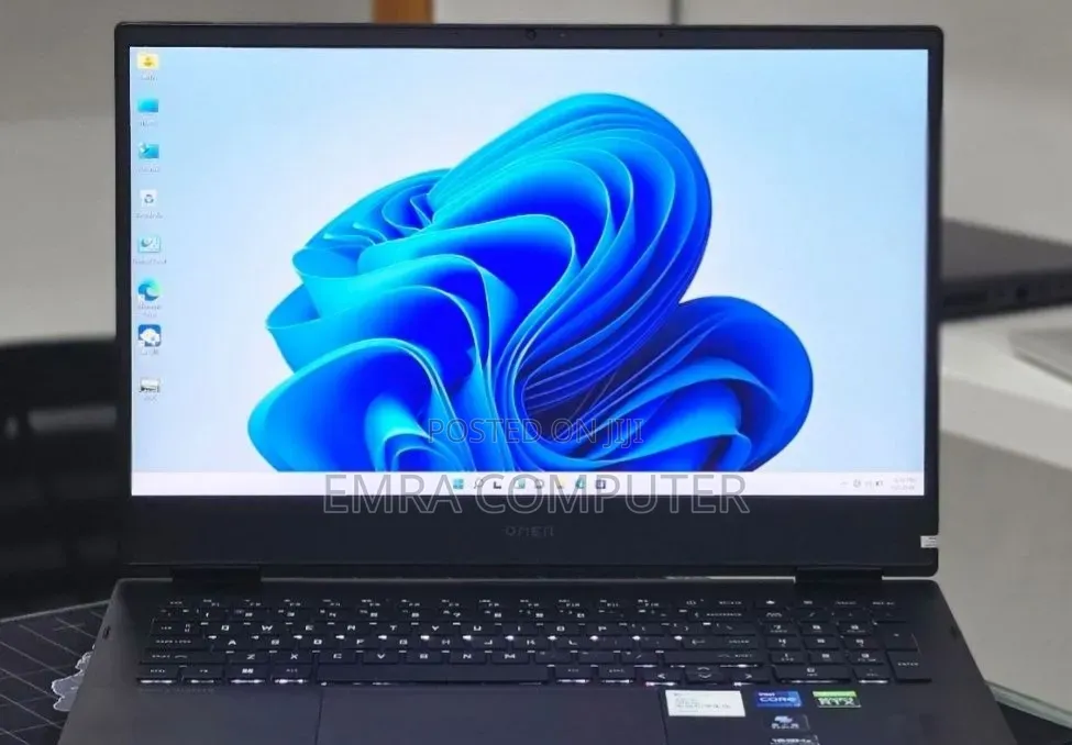 New Laptop HP 16GB Intel Core i9 SSD 512GB