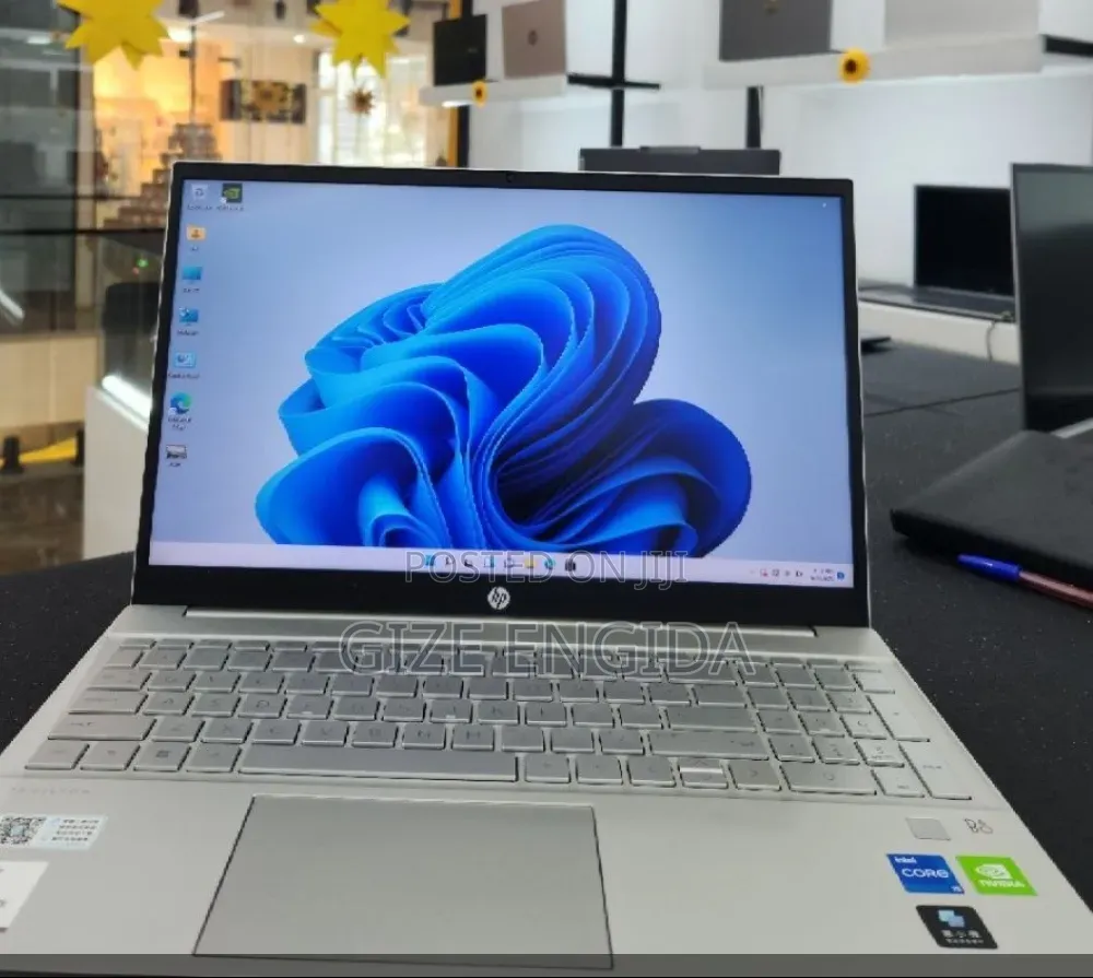New Laptop HP Pavilion 15 16GB Intel Core i5 SSD 512GB