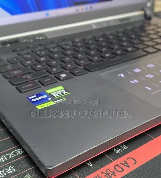 New Laptop Asus ROG Strix G16 16GB Intel Core i9 SSD 1T