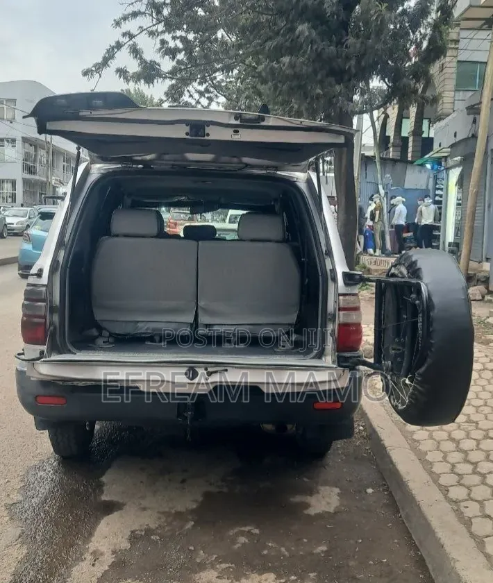 Toyota Land Cruiser 2006