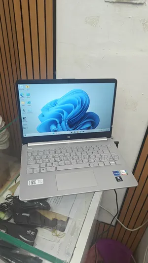 New Laptop HP Stream Notebook 16GB Intel Core i7 SSD 512GB