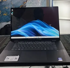 New Laptop HP OmniBook X Flip 16" 16GB Intel Core Ultra 7 SSD 1T