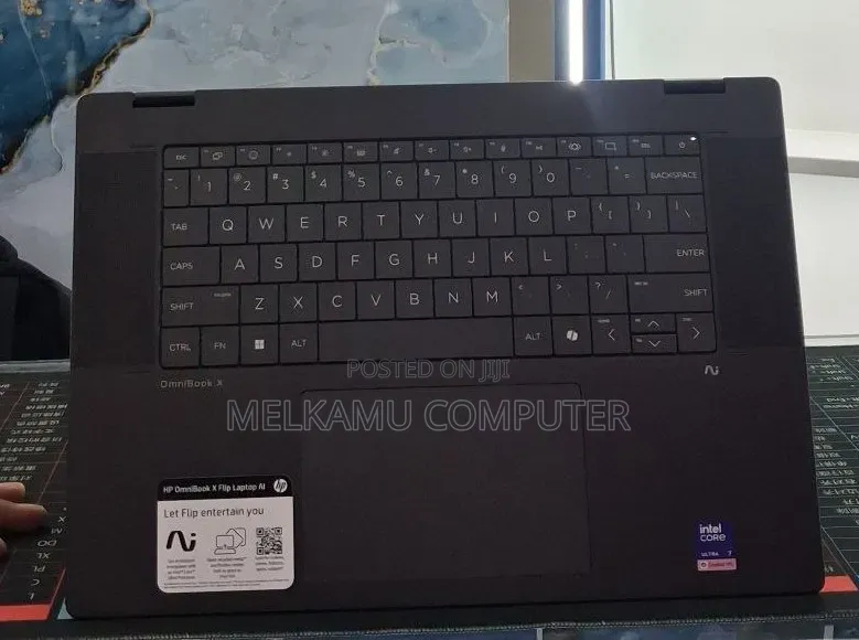 New Laptop HP OmniBook X Flip 16" 16GB Intel Core Ultra 7 SSD 1T