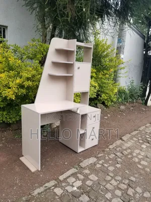 Stylish Reading Table