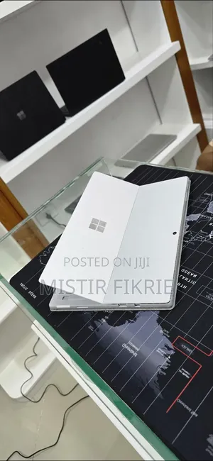 New Laptop Microsoft Surface Pro 7 16GB Intel Core i5 SSD 256GB