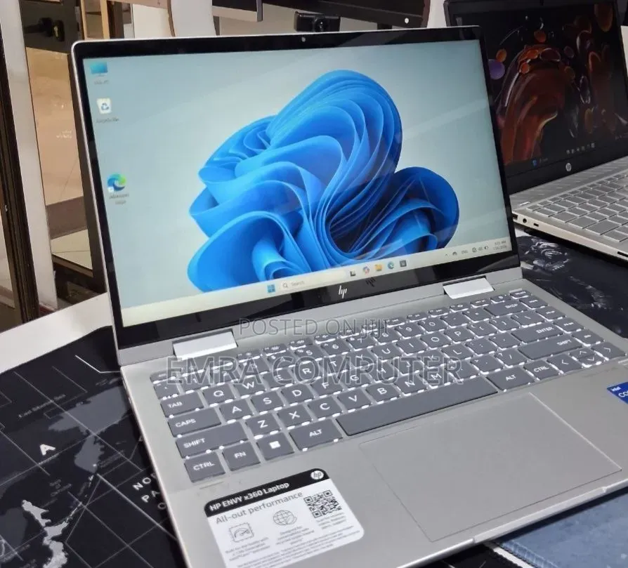 New Laptop HP 8GB Intel Core i5 SSD 512GB
