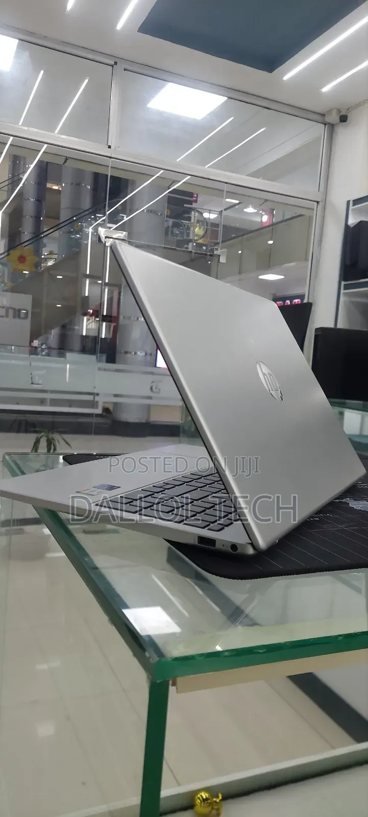 New Laptop HP Stream Notebook 16GB Intel Core i7 SSD 512GB