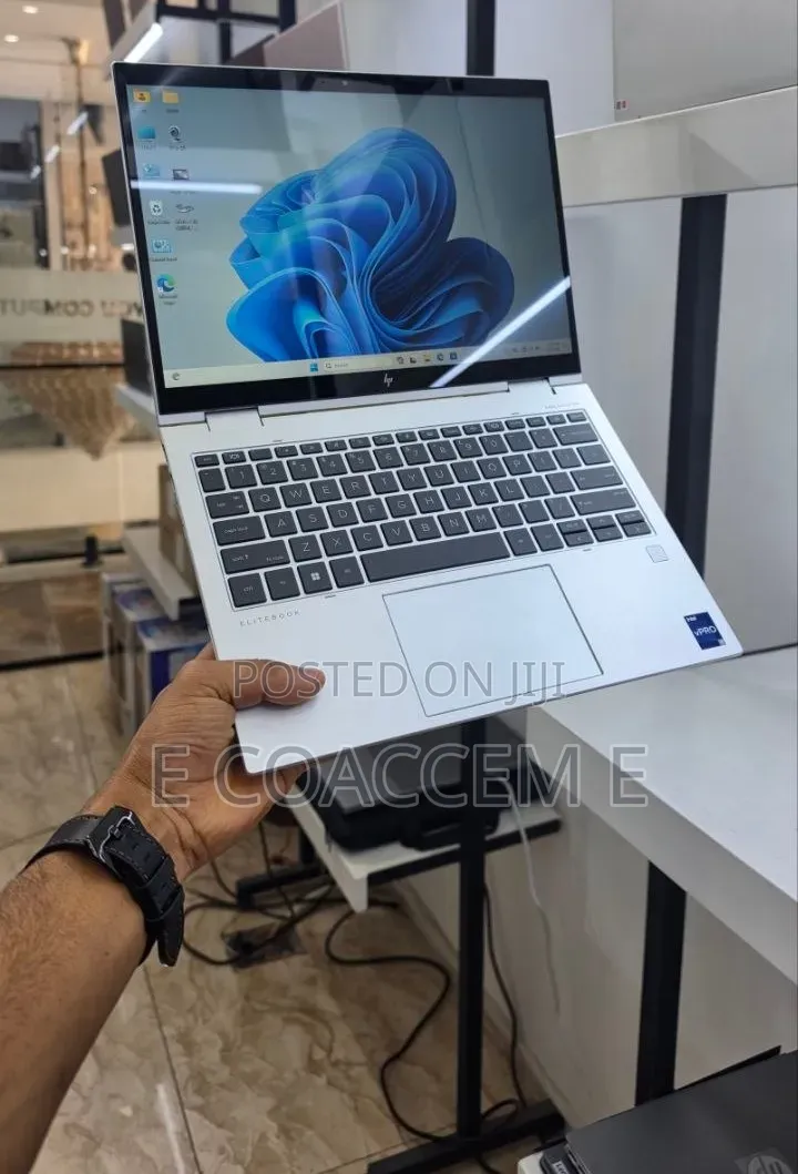 New Laptop HP 16GB Intel Core i7 SSD 512GB