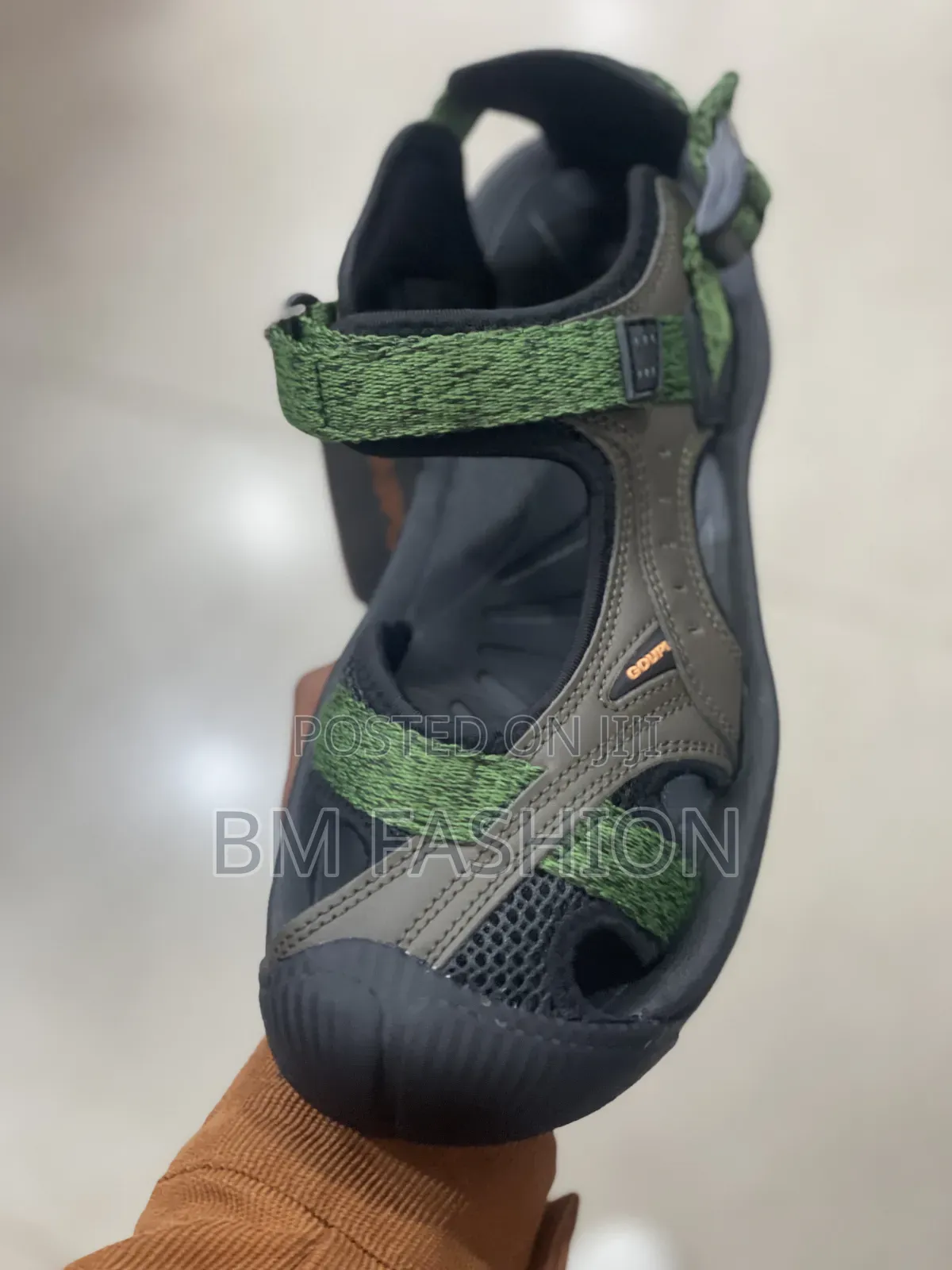 GOUP! Outdoor Sandals