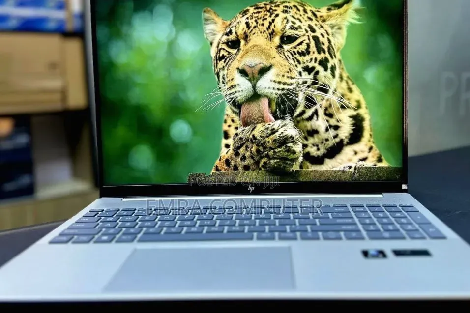 New Laptop HP 16GB Intel Core Ultra 7 SSD 1T