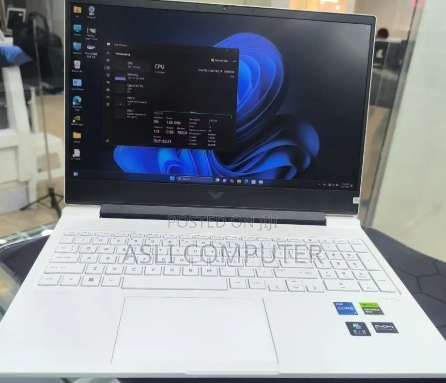 New Laptop HP Victus 16 16GB Intel Core i7 SSD 1T