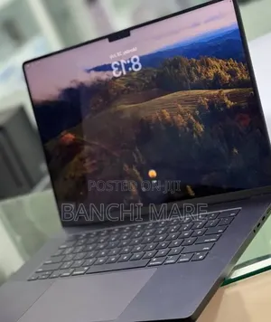 New Laptop Apple MacBook Pro 2023 M3 18GB Apple M3 SSD 512GB