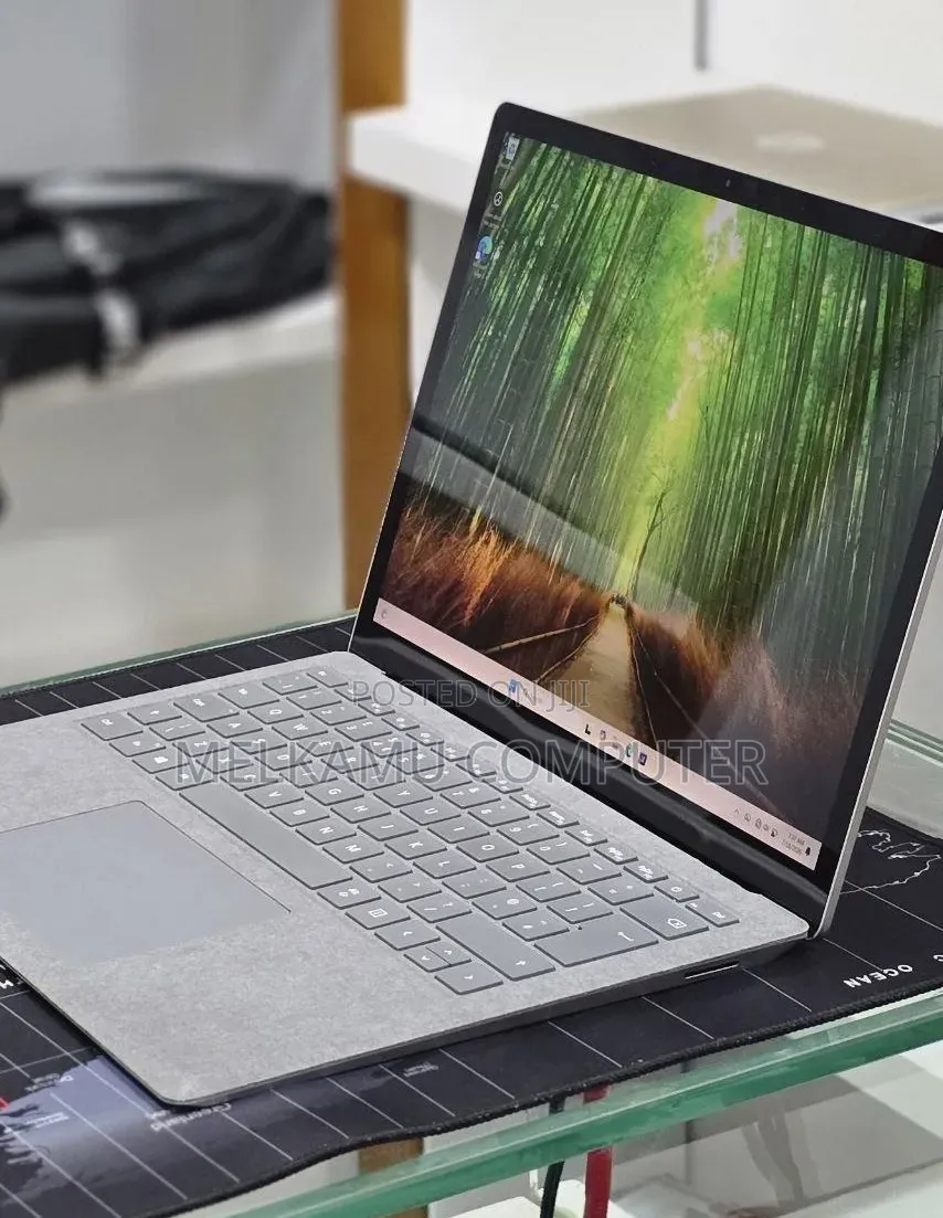 New Laptop Microsoft Surface Laptop 3 16GB Intel Core i7 SSD 512GB