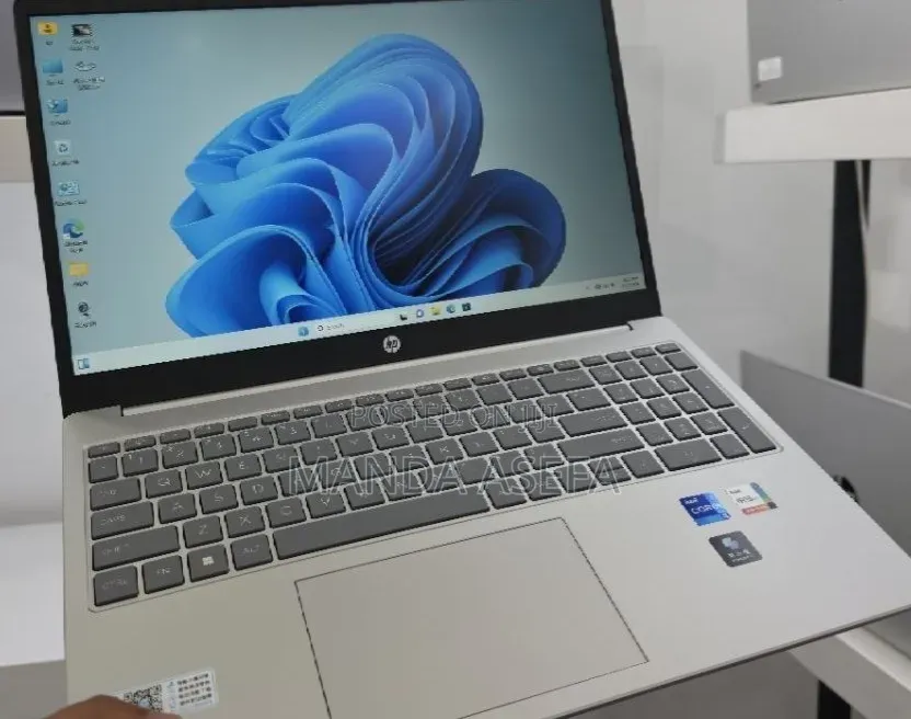 New Laptop HP Stream Notebook 16GB Intel Core i7 SSD 1T