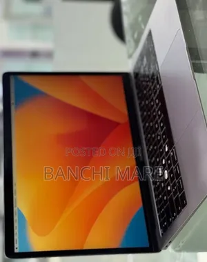 New Laptop Apple MacBook Air 2019 16GB Intel Core i5 SSD 512GB