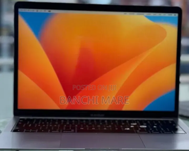 New Laptop Apple MacBook Air 2019 16GB Intel Core i5 SSD 512GB