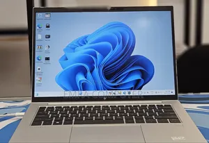 New Laptop HP EliteBook 840 10 8GB Intel Core i5 SSD 512GB