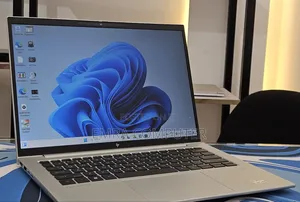 New Laptop HP EliteBook 840 10 8GB Intel Core i5 SSD 512GB