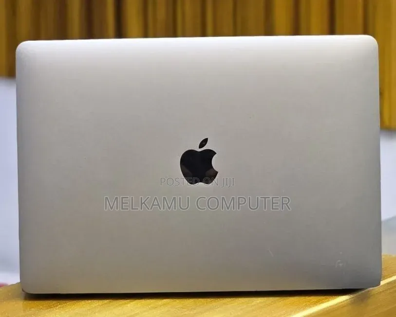 New Laptop Apple MacBook Air 2020 M1 16GB Apple M1 SSD 256GB