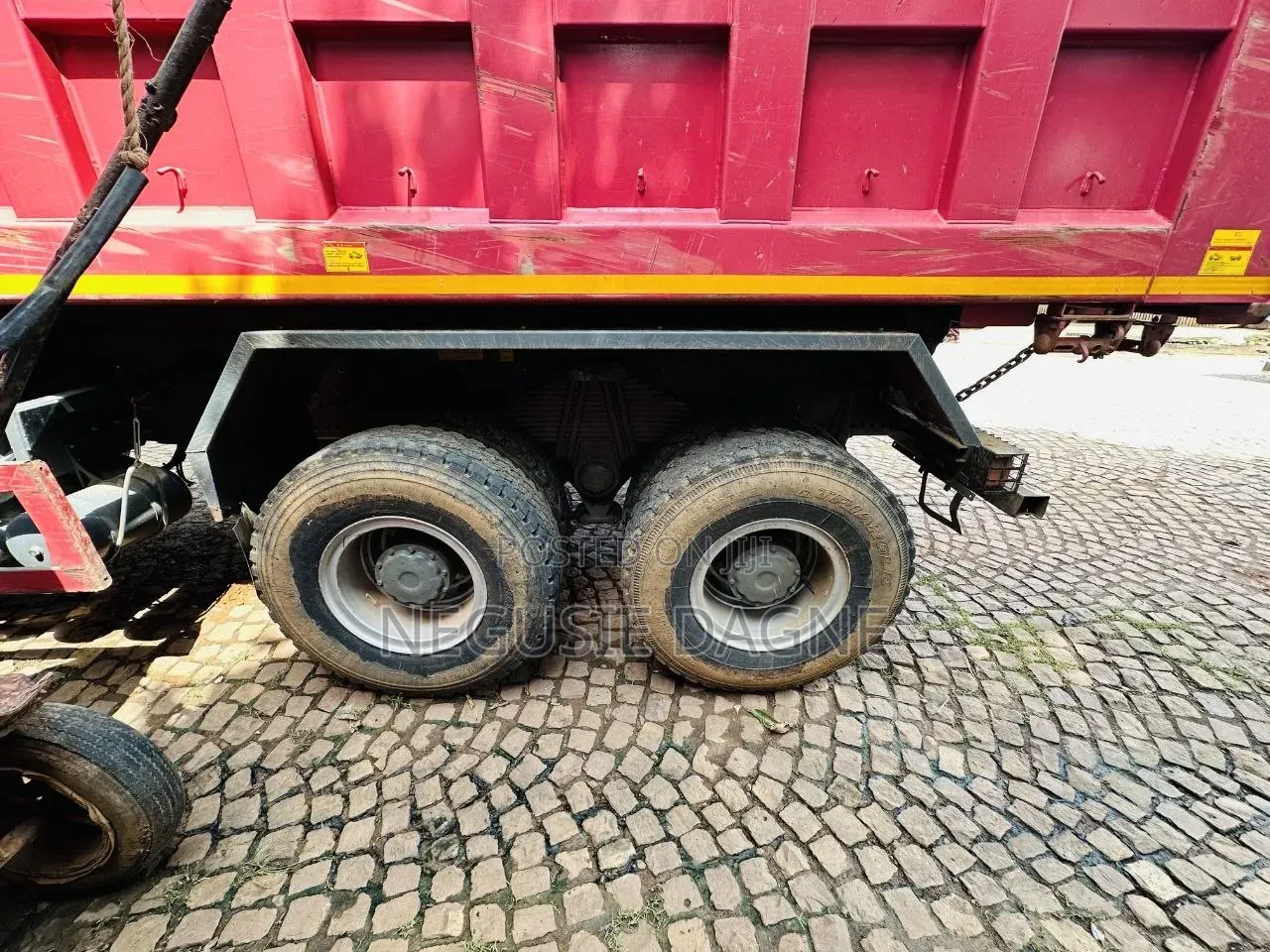Sinotruk Howo 2025 Red