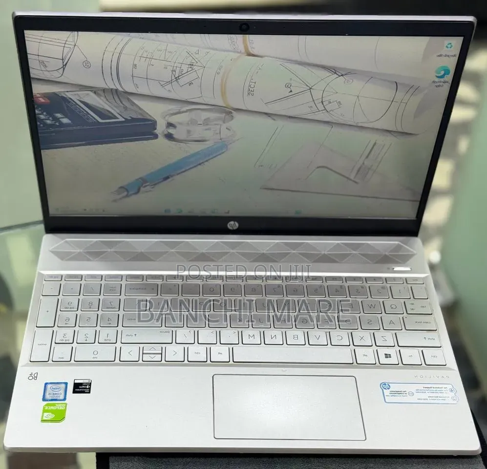 New Laptop HP Pavilion 15 8GB Intel Core i5 SSD 1T