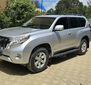Toyota Land Cruiser Prado 2015 Silver