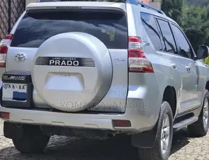 Toyota Land Cruiser Prado 2015 Silver