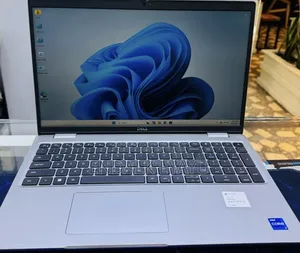 New Laptop Dell Precision 3581 16GB Intel Core i7 SSD 1T