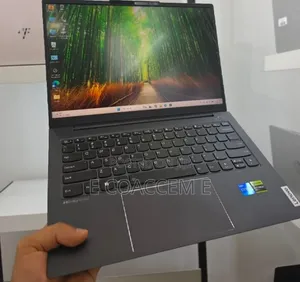 New Laptop Lenovo 16GB Intel Core i7 SSD 512GB