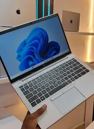 New Laptop HP EliteBook 840 16GB Intel Core i5 SSD 512GB