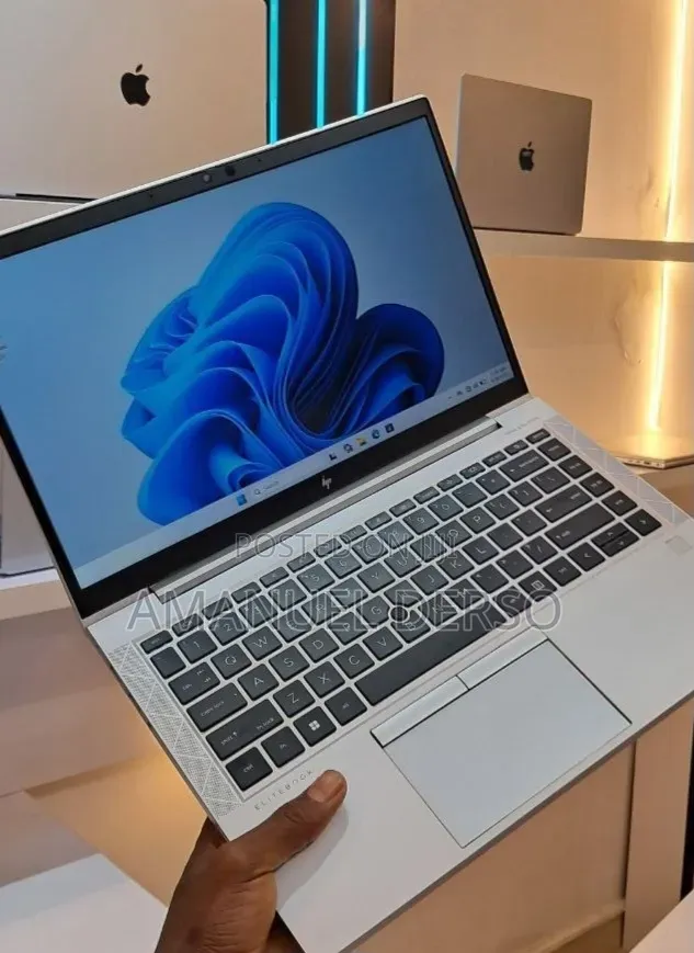 New Laptop HP EliteBook 840 16GB Intel Core i5 SSD 512GB