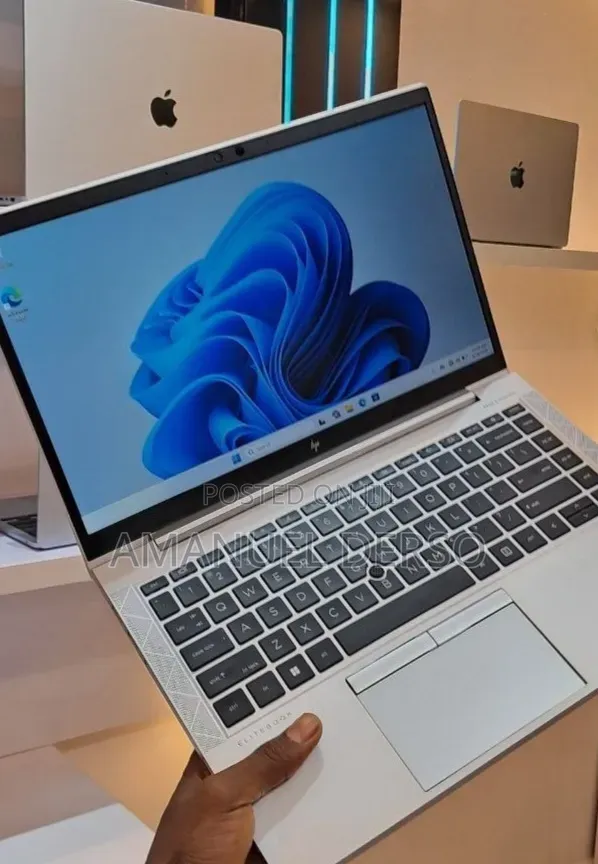 New Laptop HP EliteBook 840 16GB Intel Core i5 SSD 512GB