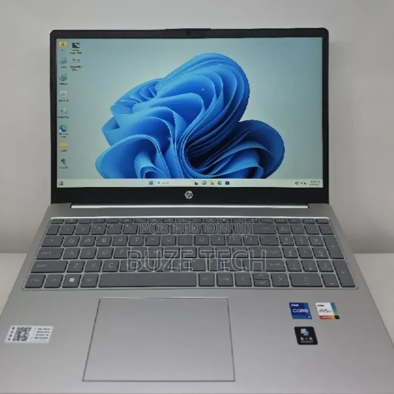 New Laptop HP Stream Notebook 16GB Intel Core i7 SSD 1T