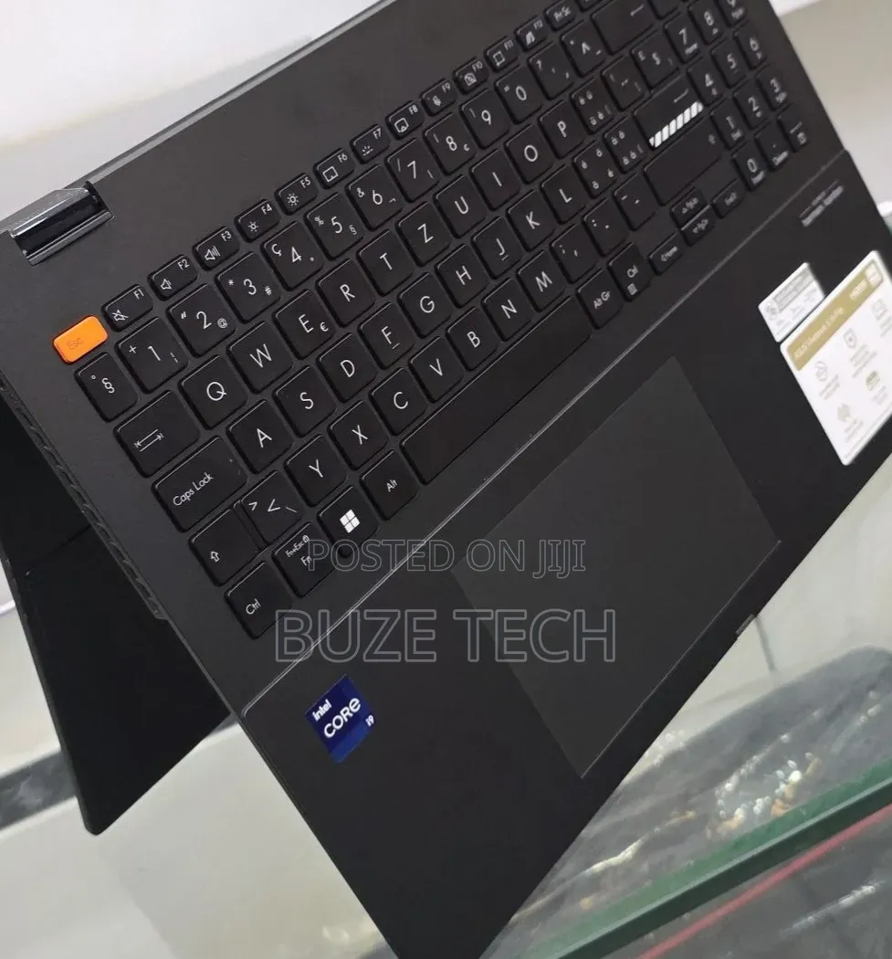 New Laptop Asus Vivobook S 16 16GB Intel Core i9 SSD 1T