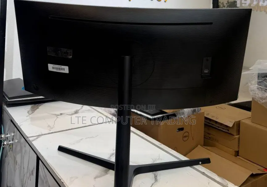 Samsung C34H890WGN Screen Size: 34 Inches Curved Monitor