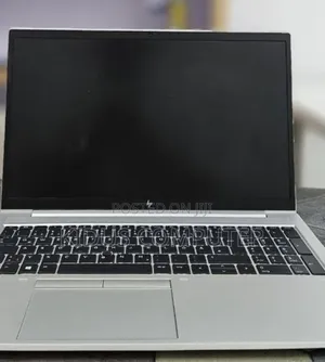 New Laptop HP EliteBook 830 G8 16GB Intel Core i7 SSD 512GB