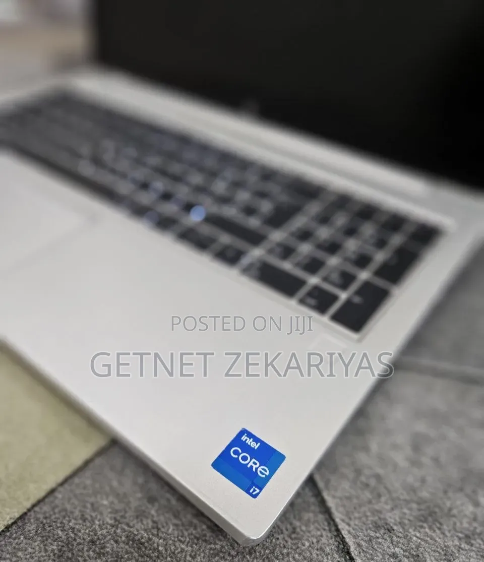 New Laptop HP EliteBook 850 G8 16GB Intel Core i7 SSD 512GB