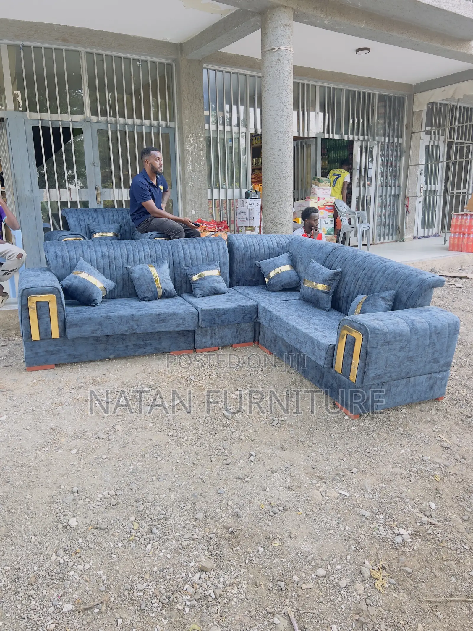 Quality Fabric New Design HD Sponje Sofa