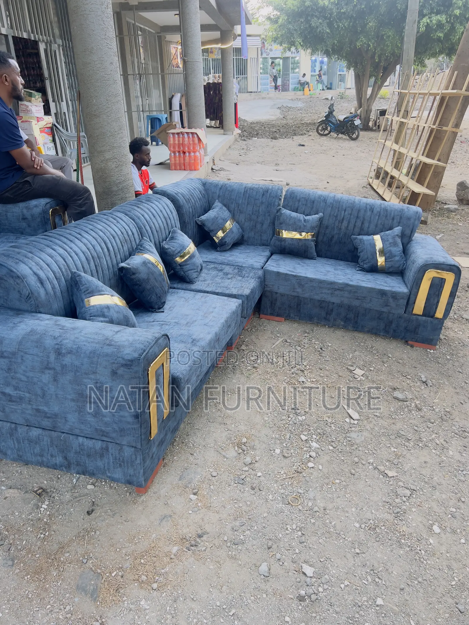 Quality Fabric New Design HD Sponje Sofa